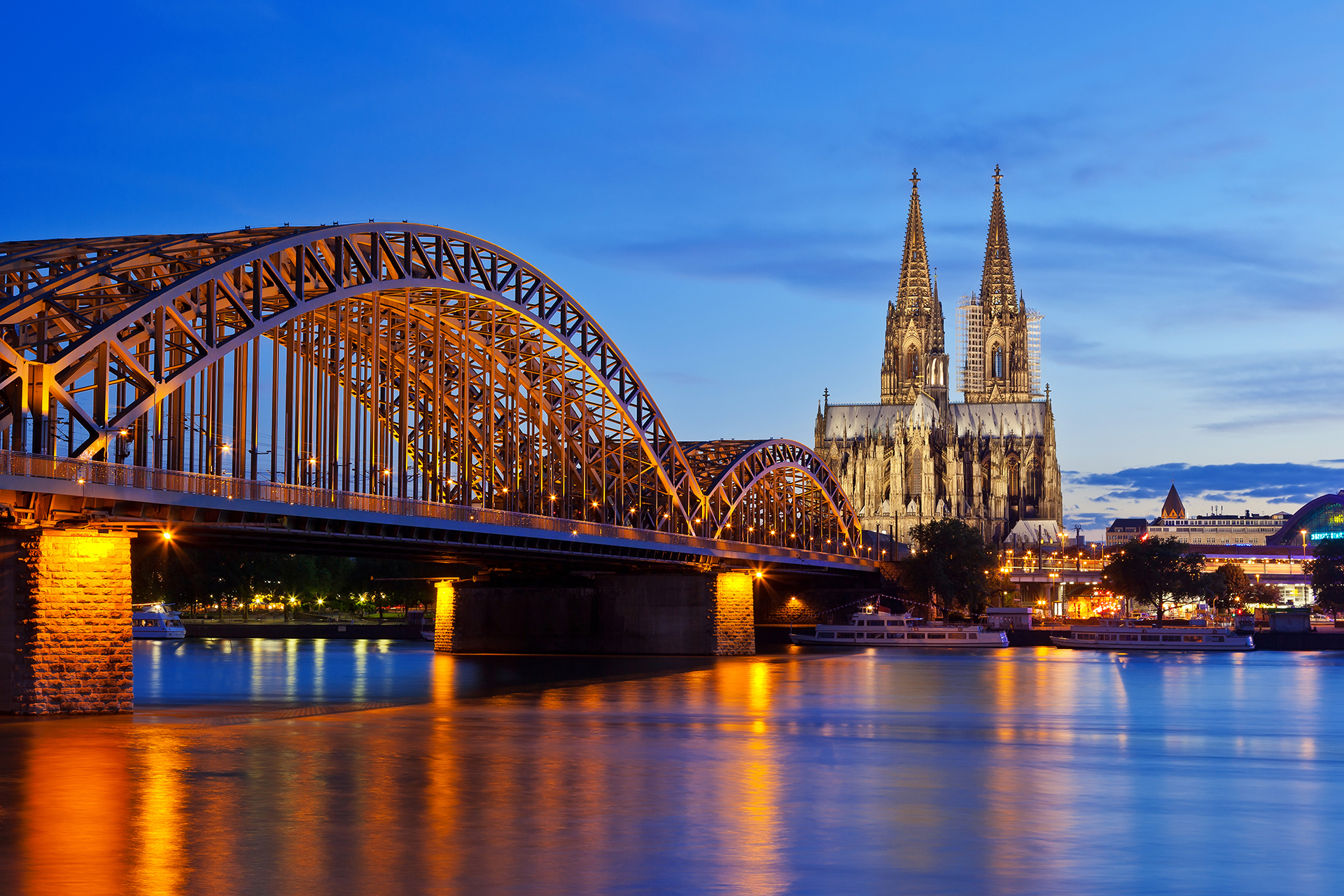 Where did the linguist go on holiday? Where he could speak the language… Where did the linguist go on holiday? Where he could speak the language…
